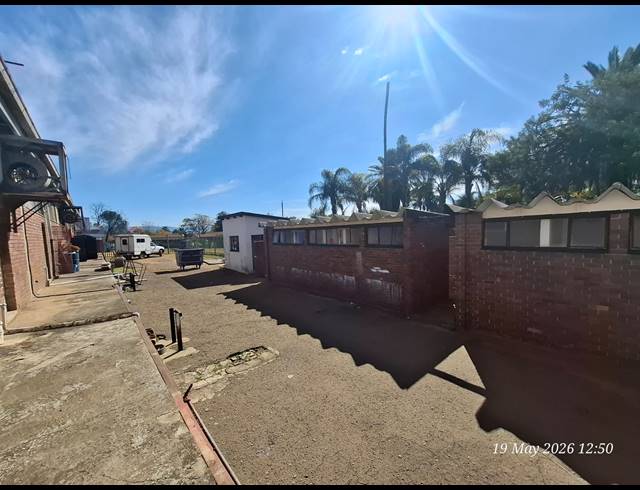 873M² BUSINESS CENTRE FOR SALE IN ARBORPARK